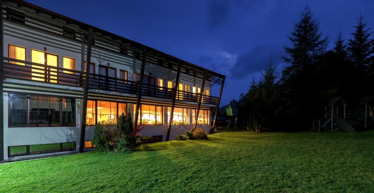 Hotel Casa Muntelui Fundata Exterior foto